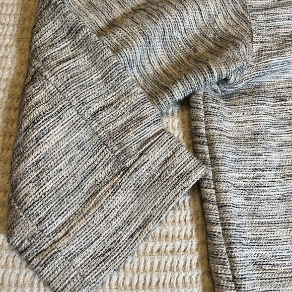 Eileen Fisher Stripe Textured Black White coat Snap Cotton Medium.      Q - Picture 3 of 9